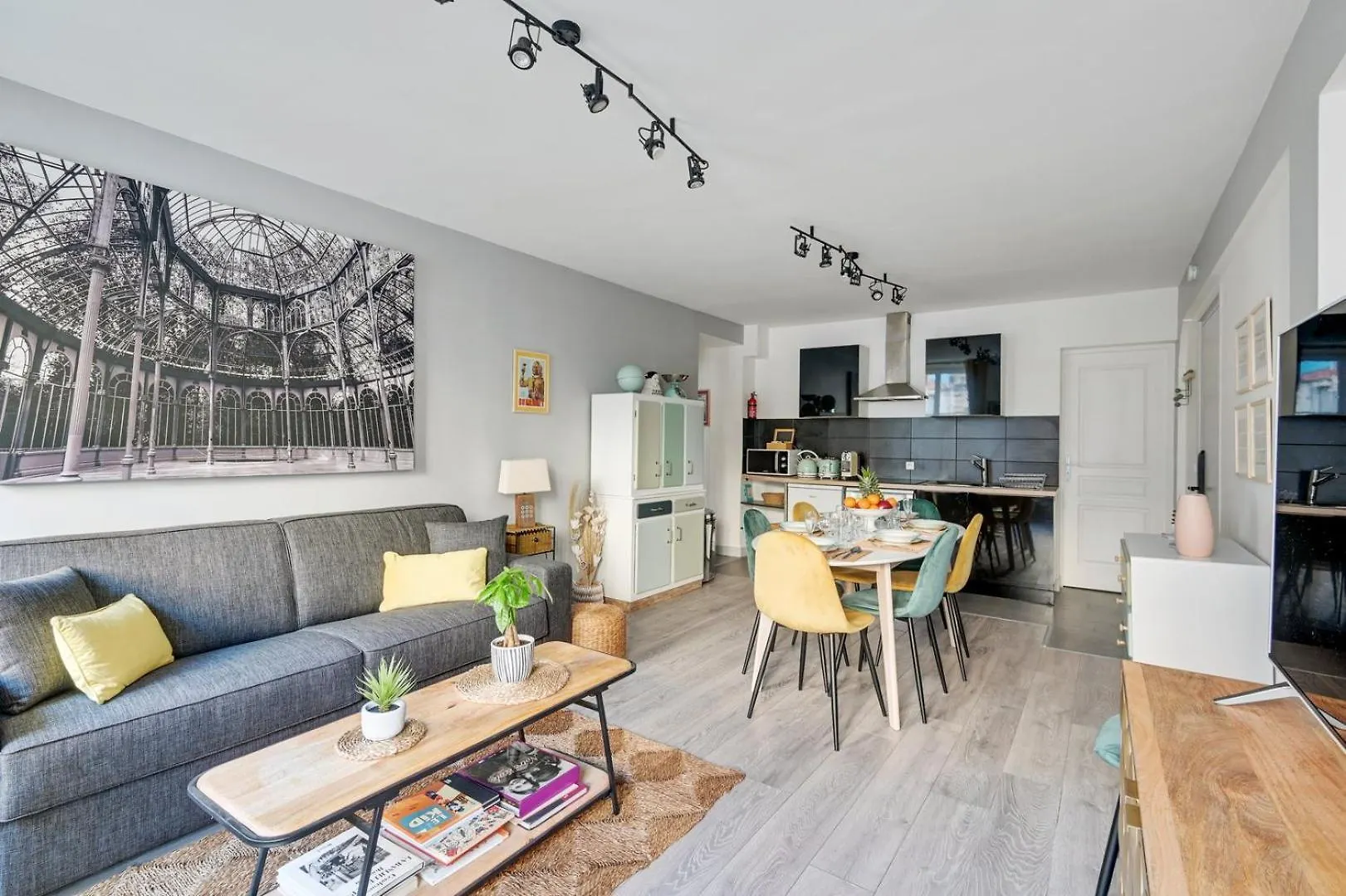 216 Suite Vintage Spirit - Superb Apartement Paris France